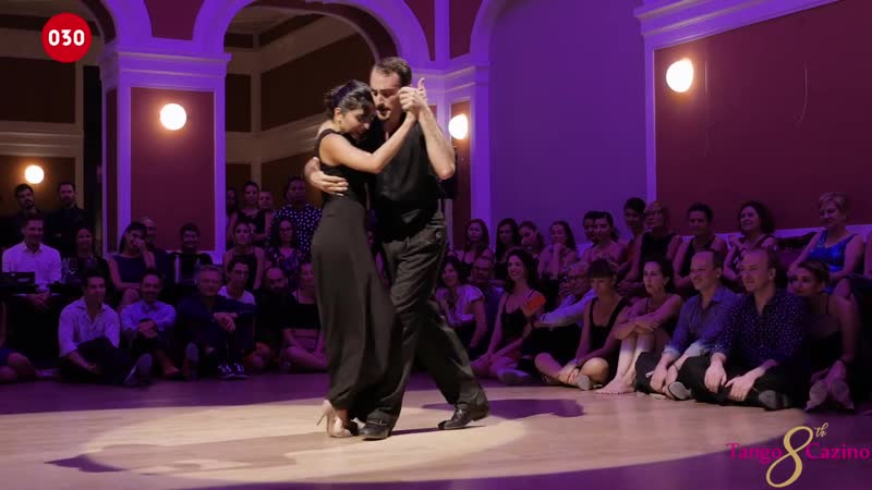 Lorena Tarantino and Gianpiero Galdi Saca Chispas De