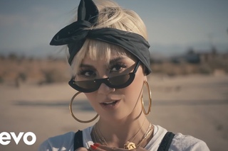 AGNEZ MO - Damn I Love You