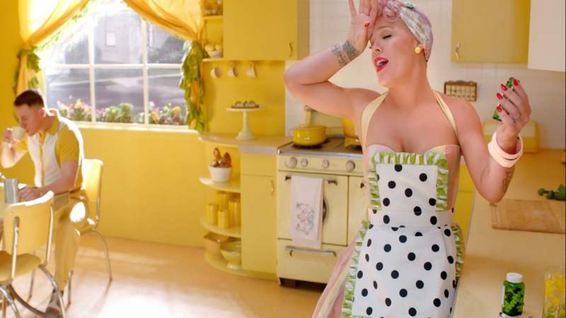 Премьера. P!nk / Pink - Beautiful Trauma