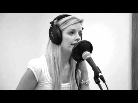 California King Bed Rihanna cover