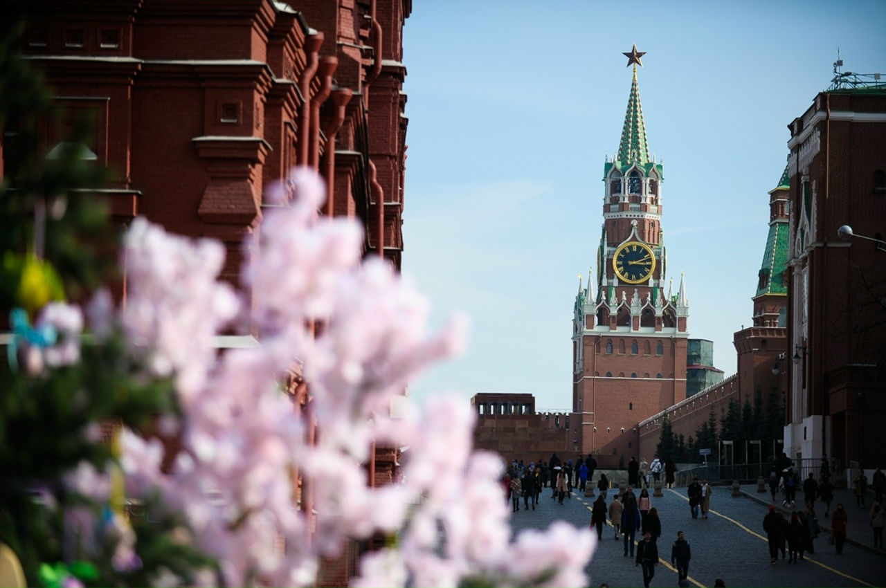 пора в москву