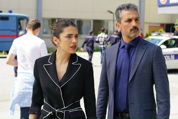 Кадры и фото из сериала Плотина