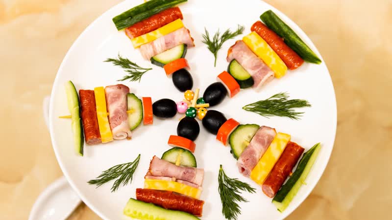 СМЕТАЕТСЯ ПЕРВАЯ со СТОЛА Красивая закуска ЗА 15 МИНУТ,